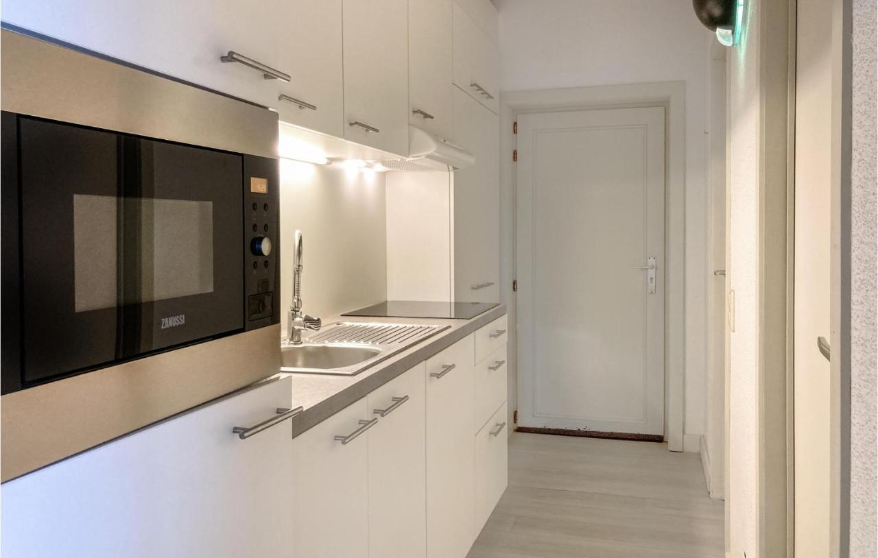 Gorgeous Apartment In Bredene With Kitchen Esterno foto